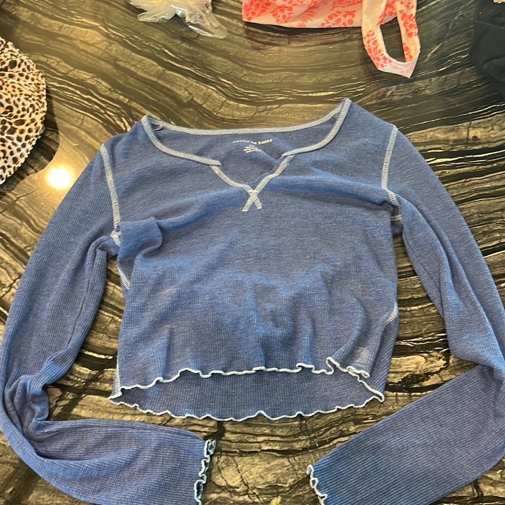 Blue top never worn